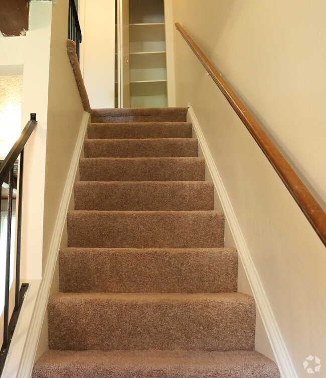 Winston Woods Townhomes Apartments 23 Winston Woods Brockport, NY