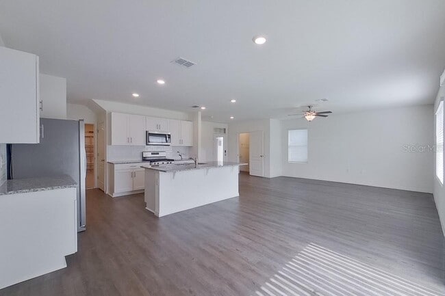 Building Photo - 31909 Katelin Cir