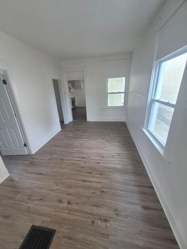 Foto del edificio - Charming 2-Bedroom Home with Fenced Yard in Covington!