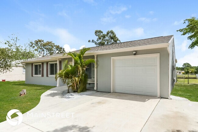 Foto del edificio - 2049 SE Talwood Ln