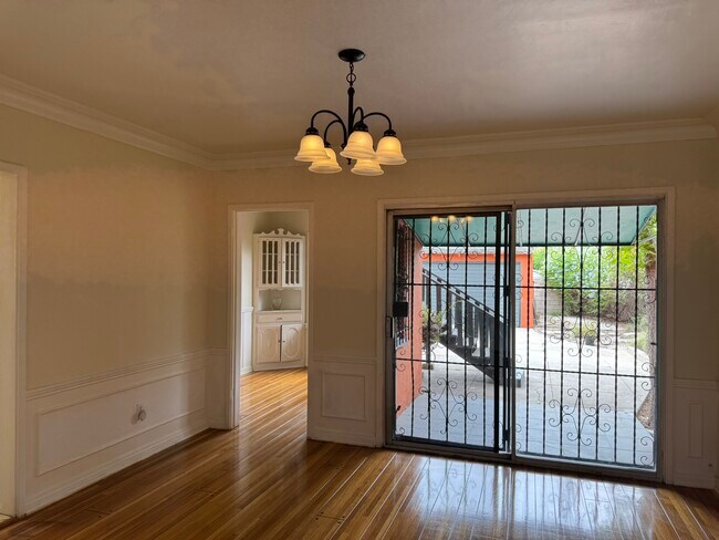 Dinning Room - 1137 Meadowbrook Ave