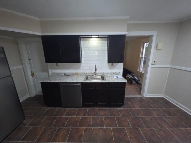 Foto del edificio - 4074 Skiff St