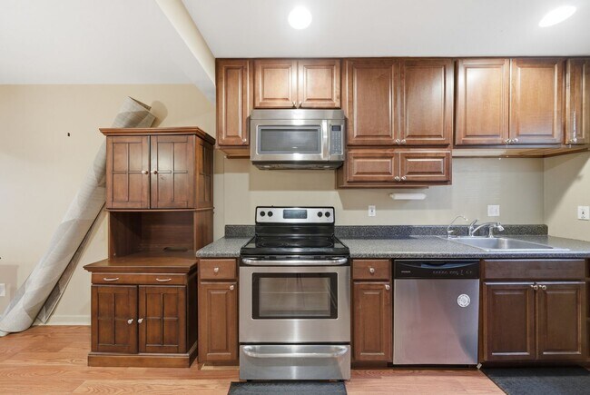 Foto del edificio - 6355 New Market Way