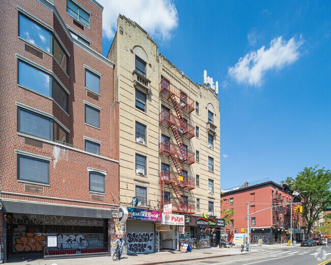 450 E 6th St New York, NY 10009 - 93 Avenue A