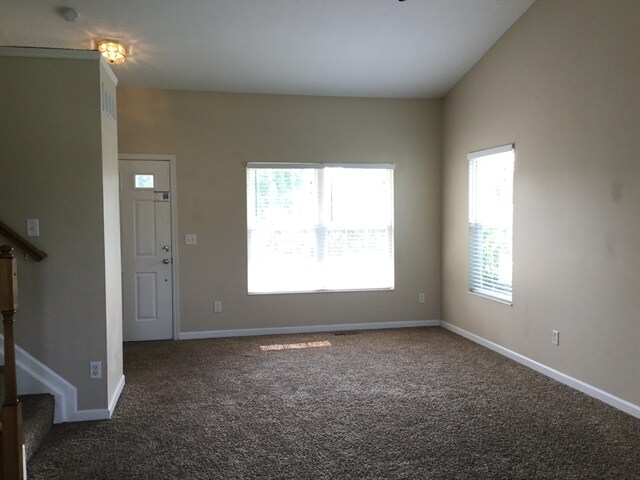 Building Photo - 125 Stone Ridge Lane