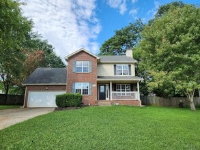 Building Photo - 1680 Barrywood Cir E