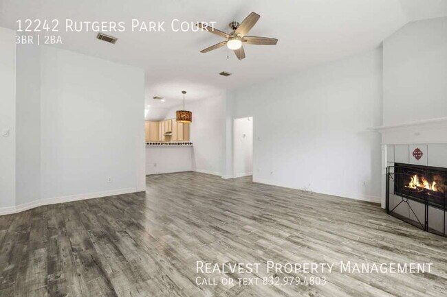 Foto del edificio - 12242 Rutgers Park Ct