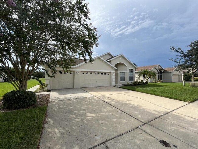 Building Photo - 102 Burrell Cir