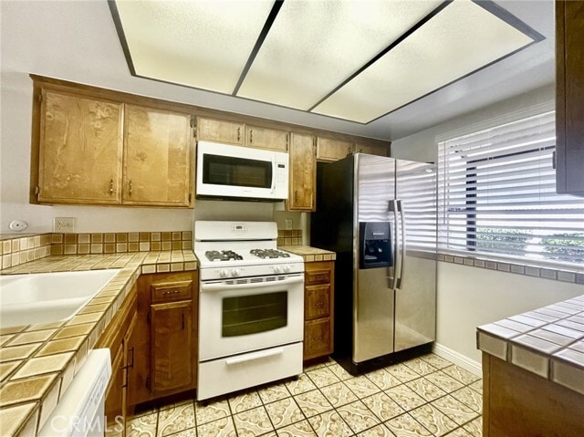 Building Photo - 308 Maui Dr