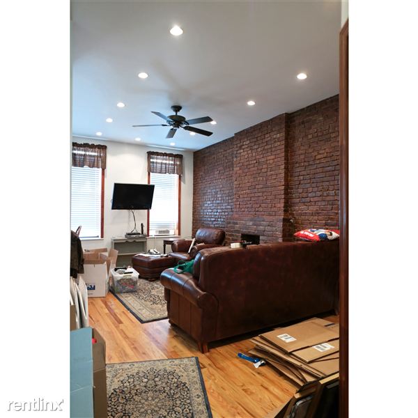 Primary Photo - 377 Vernon Ave