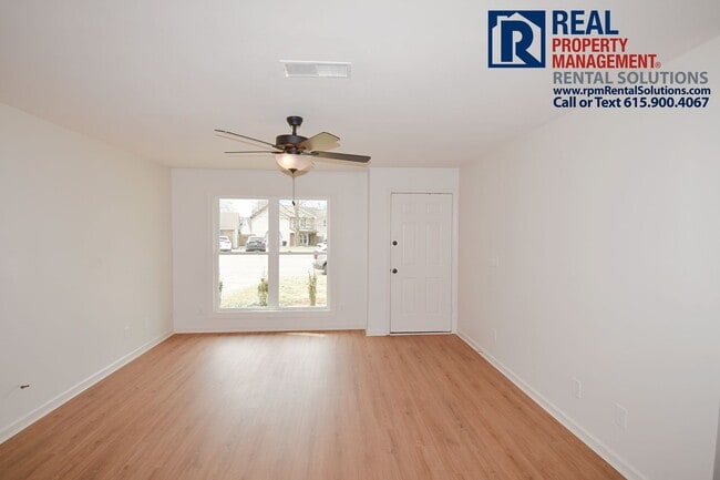 Photo - Adorable, updated 2BD 2BA duplex! Washer/dryer included and large fenced-in back yard! House