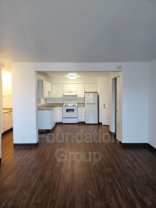 Foto del edificio - 321 10th Ave