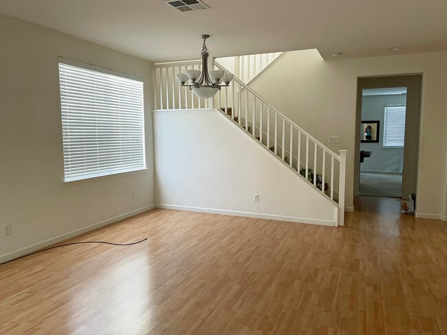 Building Photo - 1736 Montesa Pl