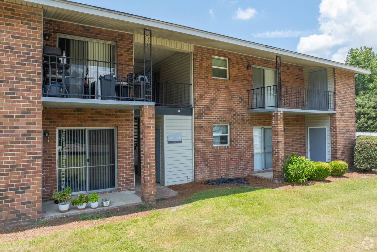 Primary Photo - Wellington Residential