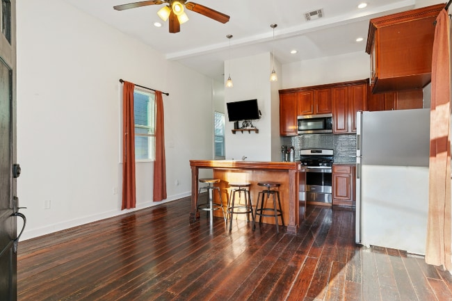 Photo - 1831 St Ann St. Apartment