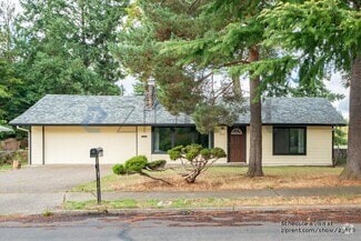 Building Photo - 12917 NE Holladay St