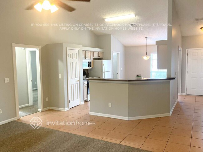 Foto del edificio - 1736 Northglen Cir