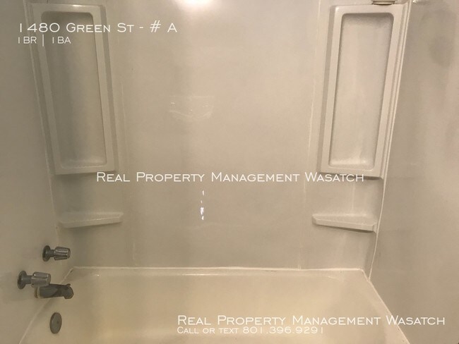 Foto del edificio - 1480 S Green St