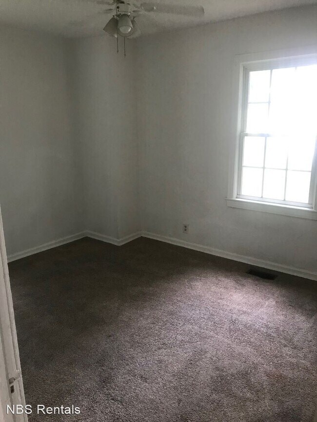 Foto del edificio - 2 br, 1 bath House - 654 Glendale Ave.