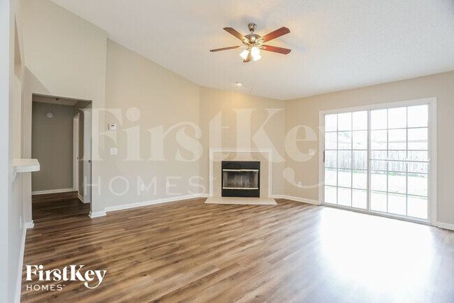 Building Photo - 12759 Bentwater Drive