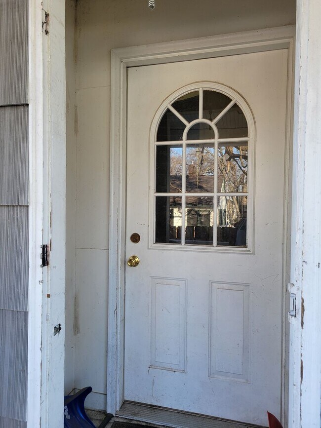 Foto del edificio - 315 E Maple St