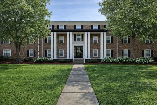 Building Photo - Capital Place