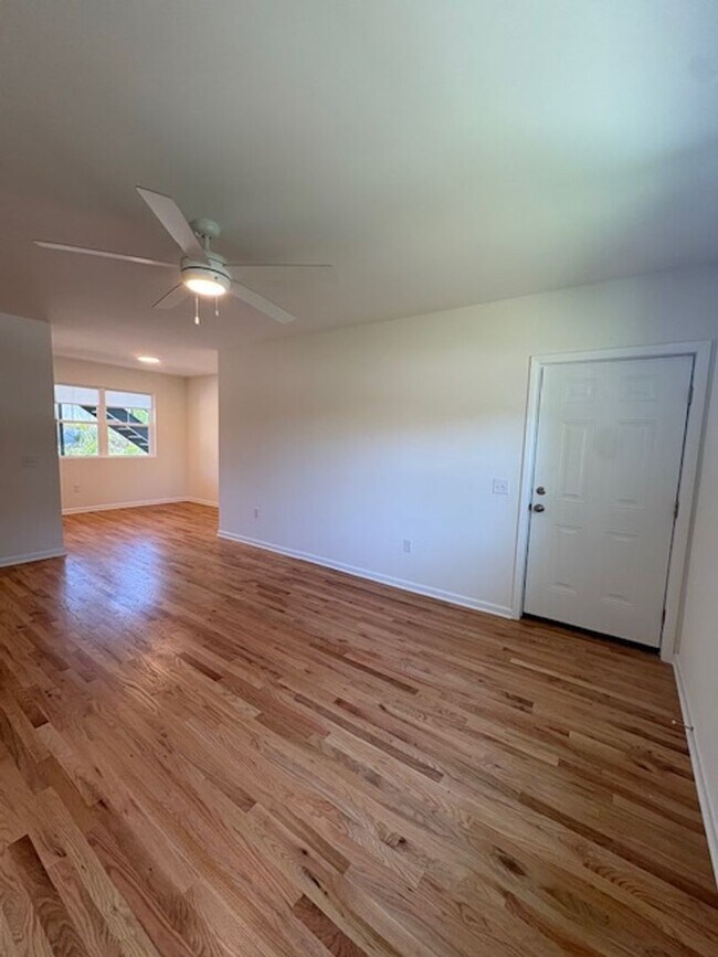 Foto del edificio - 664 Windermere Blvd