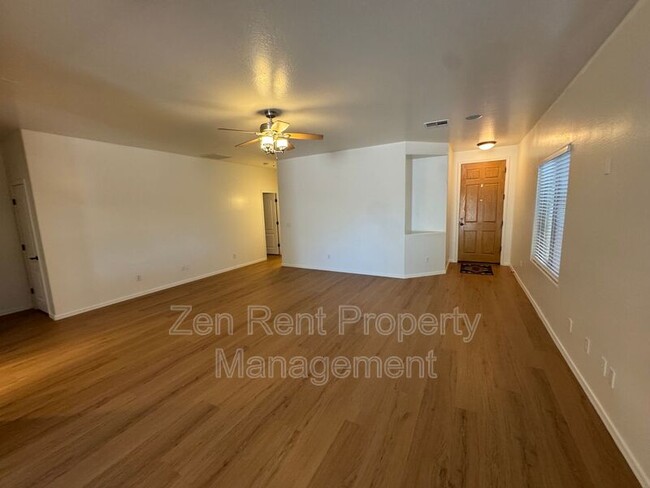 Building Photo - 29058 N Cactus Cir