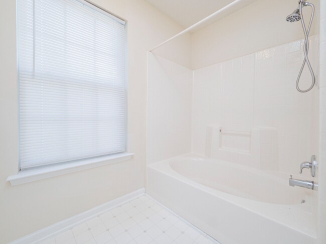 Foto del edificio - 4712 Silverdene St