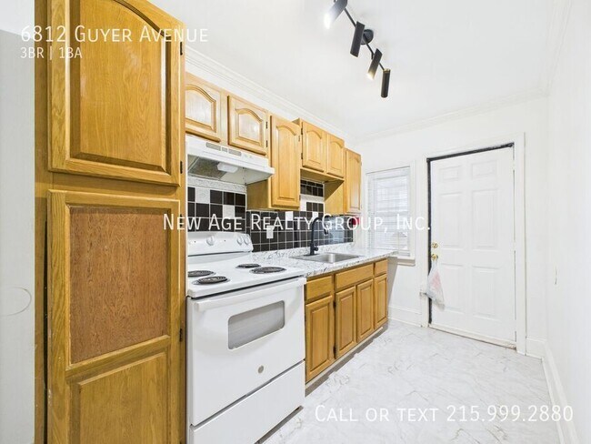 Foto del edificio - 6812 Guyer Ave