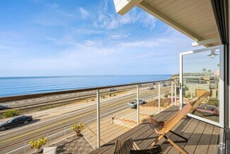 Building Photo - 1571 San Elijo Ave