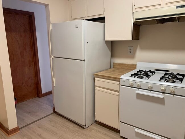 Foto del edificio - 226 Brightman St