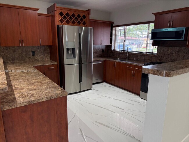 Foto del edificio - 11602 NW 58th Ave