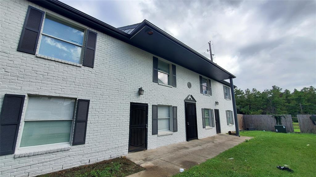 703 Barren Springs Dr Unit A, Houston, TX 77090 Room for Rent in