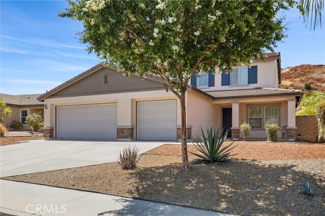 Primary Photo - 23661 Canyon Heights Dr