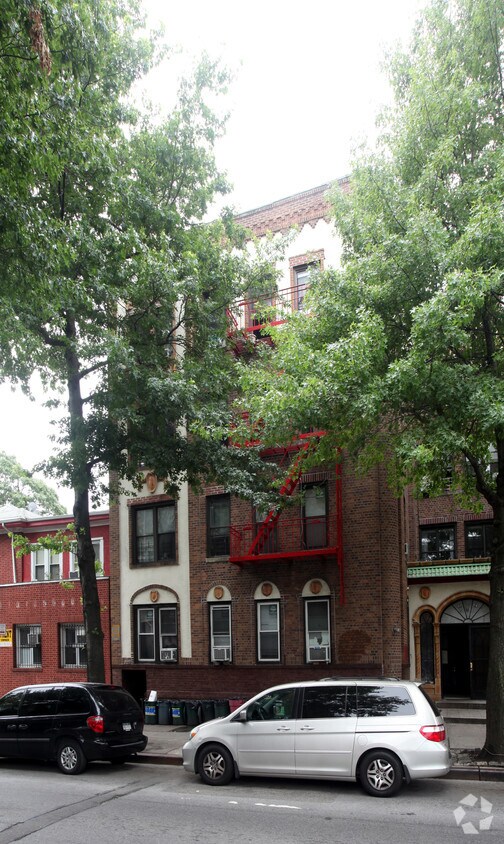 Building Photo - 87-74 150th St