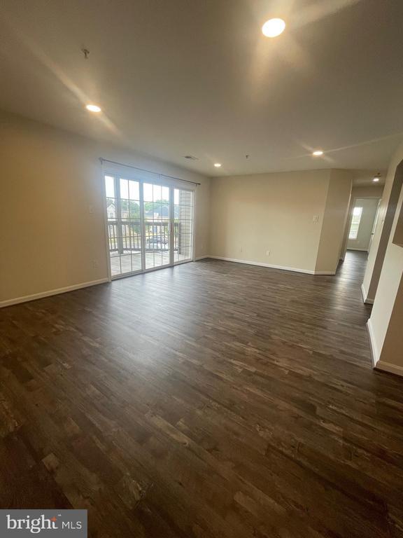 Foto del edificio - 152 Brookland Ct