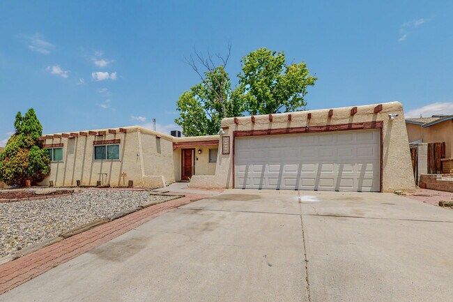 Foto del edificio - 7309 Coulson Dr NE