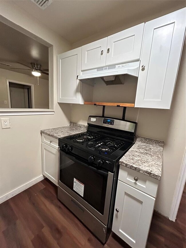 Foto del edificio - 914 Gene Johnson St