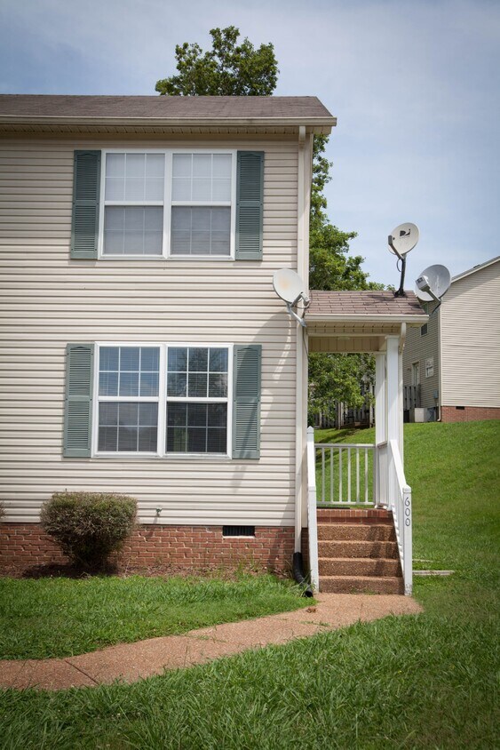 600 Mountain Cove, Columbia, TN 38401 House for Rent in Columbia, TN