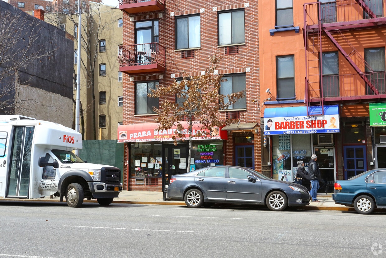 Building Photo - 1794 3rd Ave