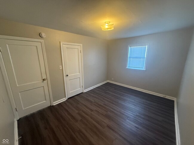 Foto del edificio - 5959 E 24th St