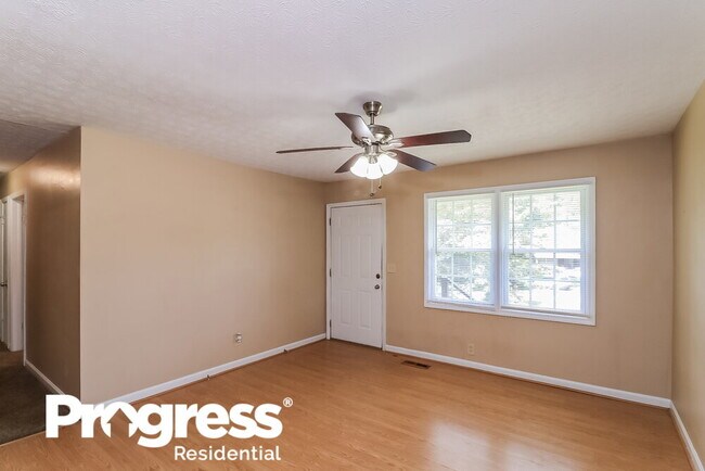 Foto del edificio - 5031 S Cobb School Rd
