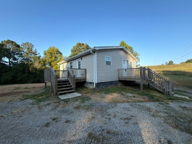 Foto del edificio - 6447 Spring Place Rd SE
