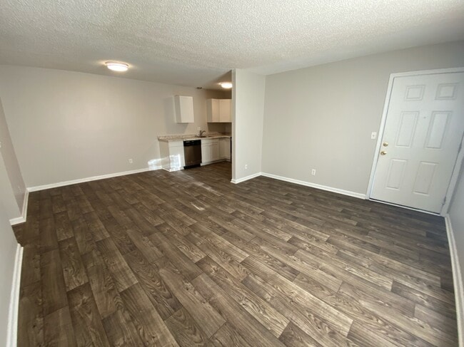 Foto del edificio - 401 E 3rd N St