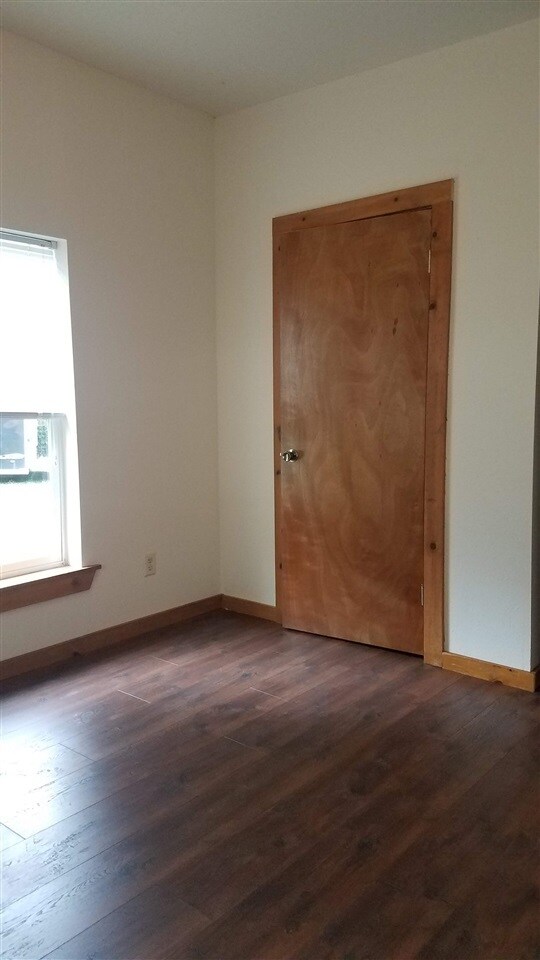 426 College St, Milton, WI 53563 House Rental in Milton, WI