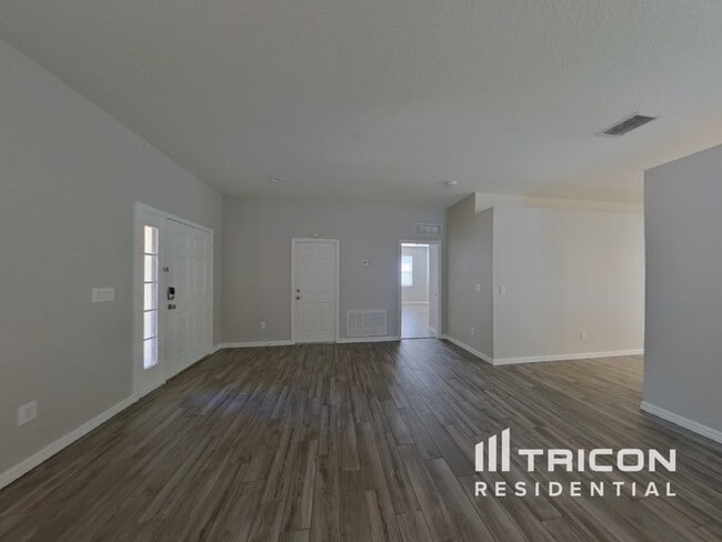 Building Photo - 6705 Cambridge Park Dr