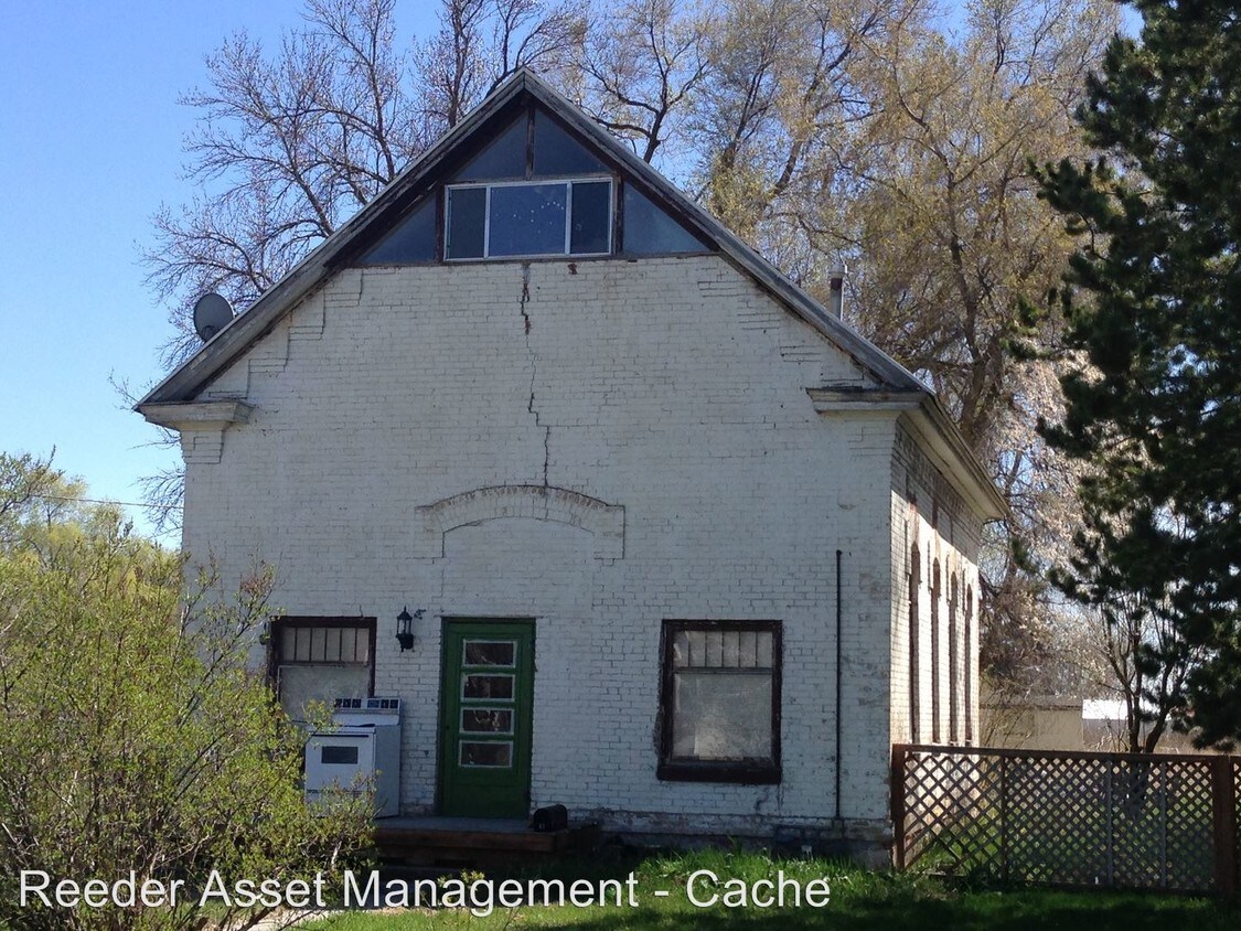 Primary Photo - 3 br, 2 bath House - 55 West 200 South