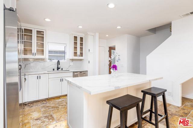 Building Photo - 28711 California 1 Apt #30, Malibu, CA 902...