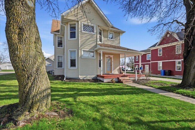 Foto del edificio - 209 West Main St